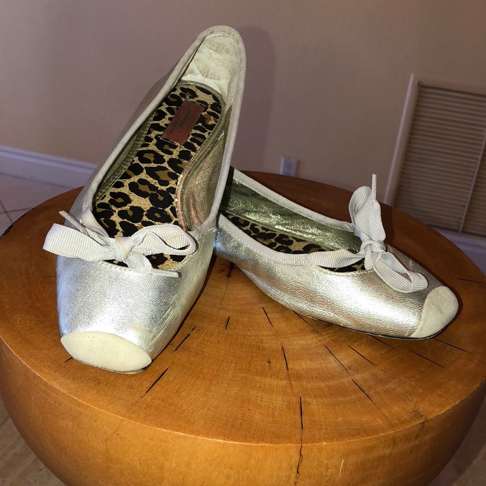 Nordstrom boutique Silver ballet flats